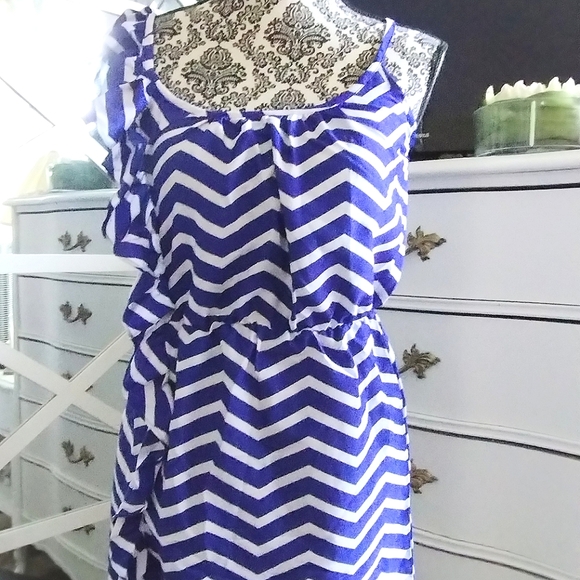 Chevron One Shoulder Ruffle Mini Dress - Picture 12 of 14